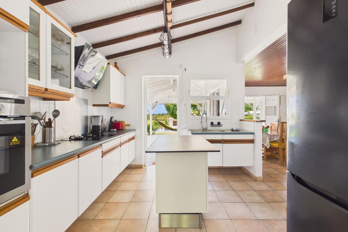 Location villa 3 chambres martinique - cuisine ensemble